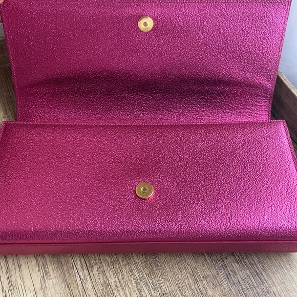 Saint Laurent Clutch pink great condition - Picture 7 of 7